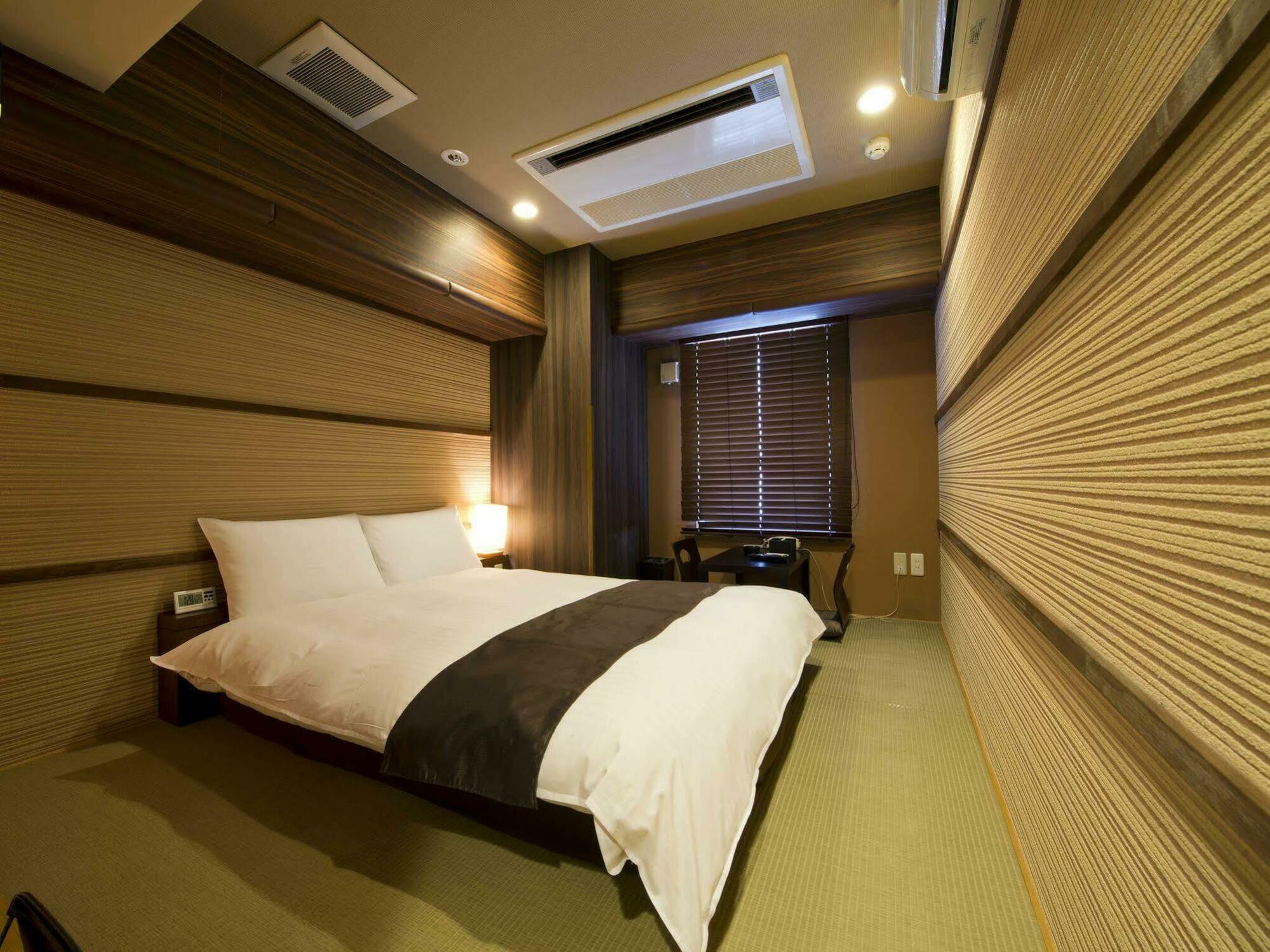 Smile Hotel Nagoya Sakae Zewnętrze zdjęcie